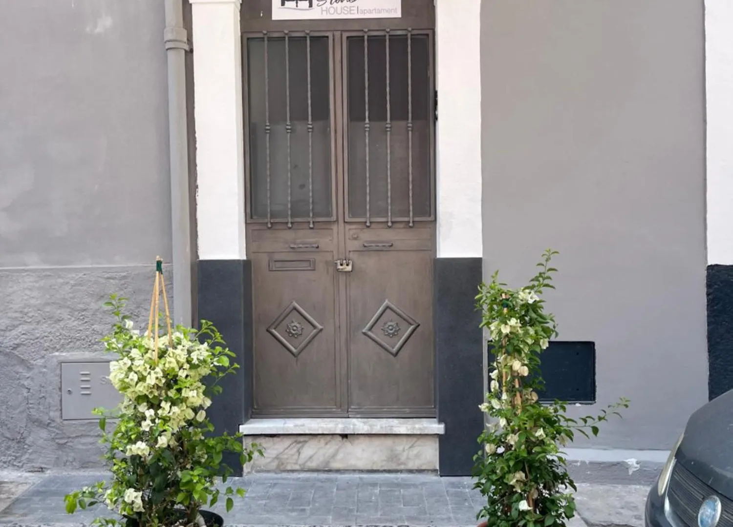 הוילה קטאניה Stone House 2